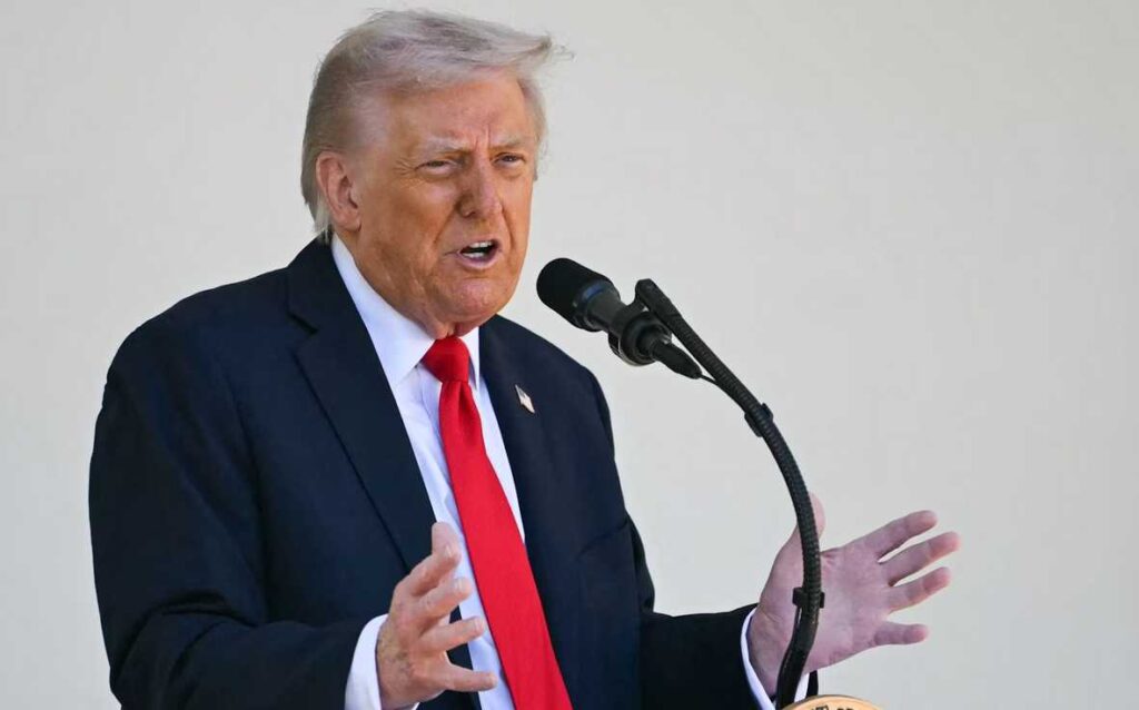 Trump calls ranchers “dumb” after they claim his beef import policy betrayed them: "selling us out" Trump calls ranchers “dumb” after they claim his beef import policy betrayed them: “selling us out”