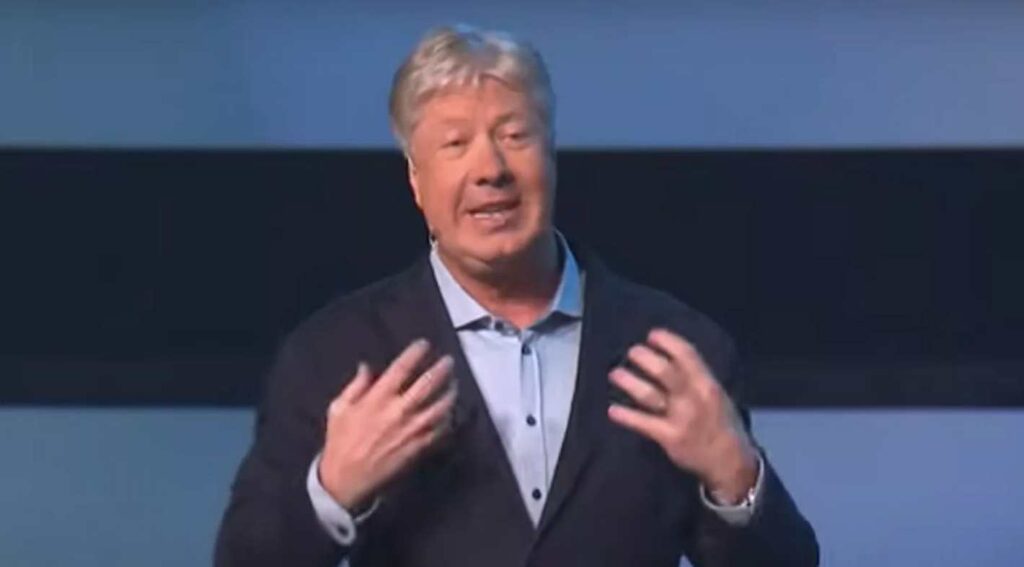 Trump’s spiritual advisor pastor receives only six months after molesting a 12-year-old for years