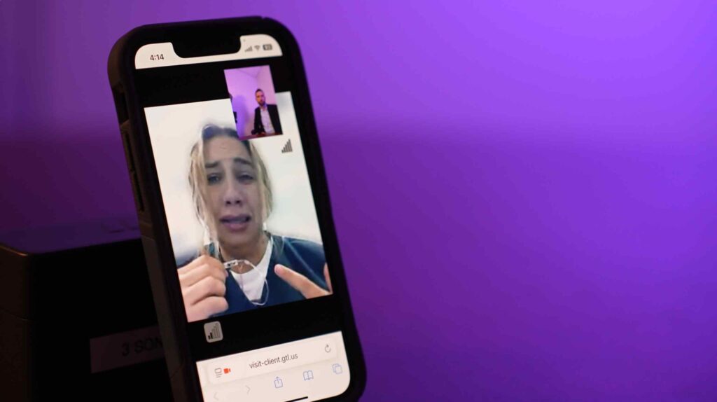 “We want our vote back”: Trump-voting family panics after Canadian mom is taken by ICE