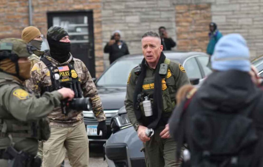 “Nobody wants to do this anymore”: Reports say ICE agents describe collapsing morale and growing frustration with leadership