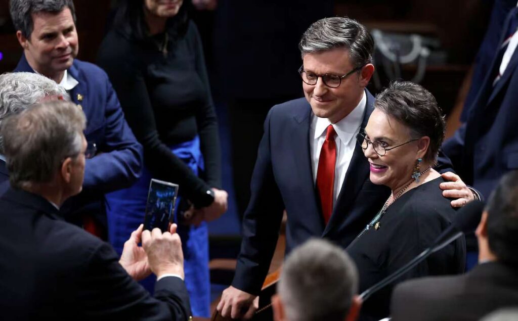 “Get the F– Out”, MAGA congresswoman gets loudly jeered and chased out of town hall after dodging questions about ICE killings