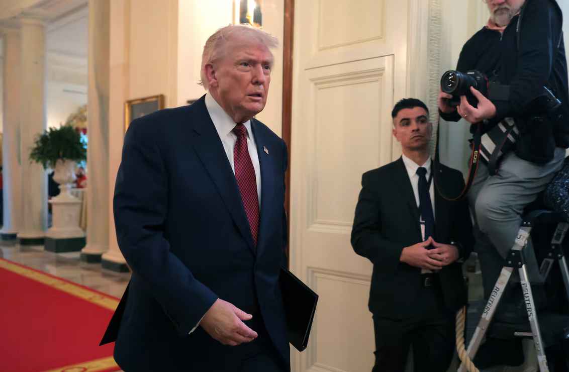 “Any day now”: Trump, 79, sparks health concerns after bizarre slurring caught on camera