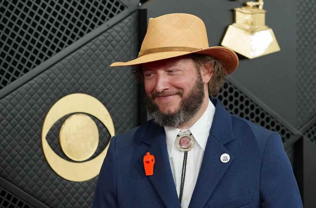 For the First Time Ever, More Than 10 Grammy-Winning Artists Shout “F— the Government,” Slam ICE, and Receive Standing Ovations — Leaving Trump Furious