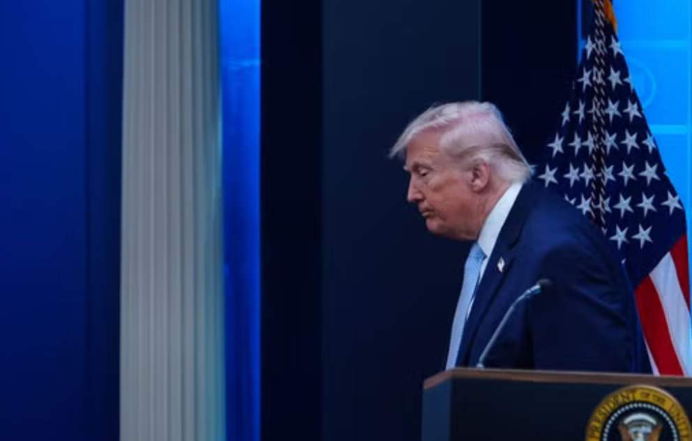 Army general warns US may need “Nuremberg-style” trials over Trump’s “illegal orders” in Iran war Army general warns US may need “Nuremberg-style” trials over Trump’s “illegal orders” in Iran war