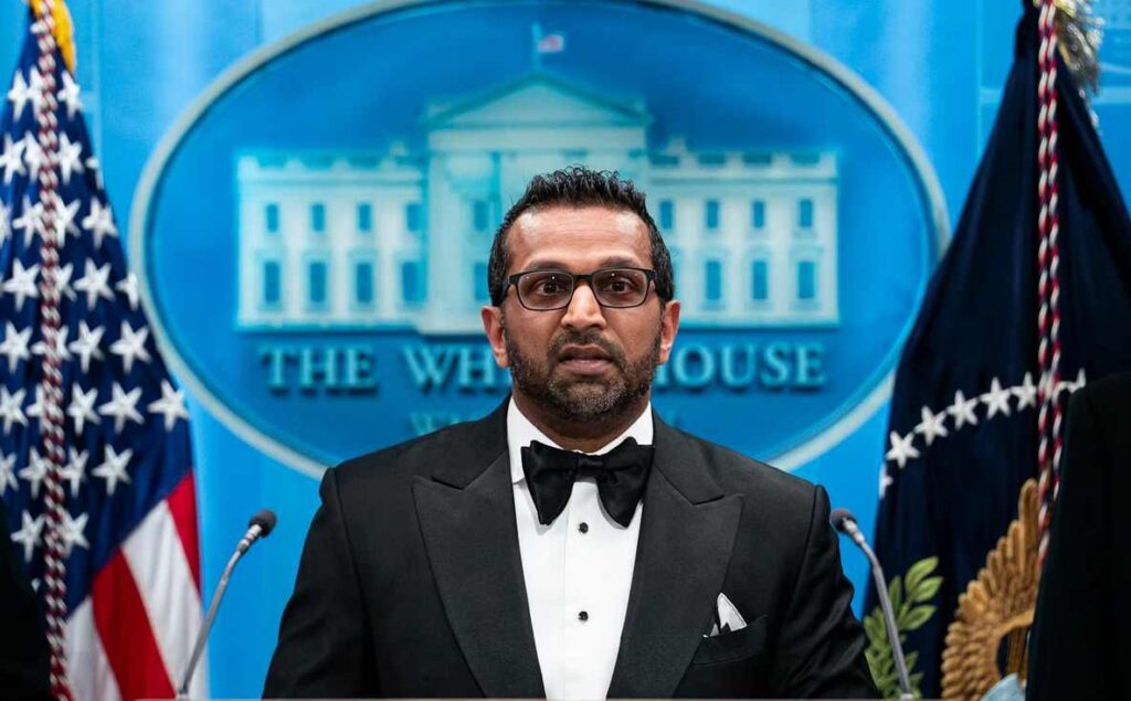 FBI launches criminal leak investigation into Atlantic reporter over report on Kash Patel’s alleged excessive drinking